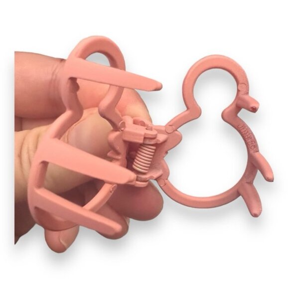 🆕 NWT Disney Minnie Mouse Pink Claw Hair Clip - Picture 5 of 6